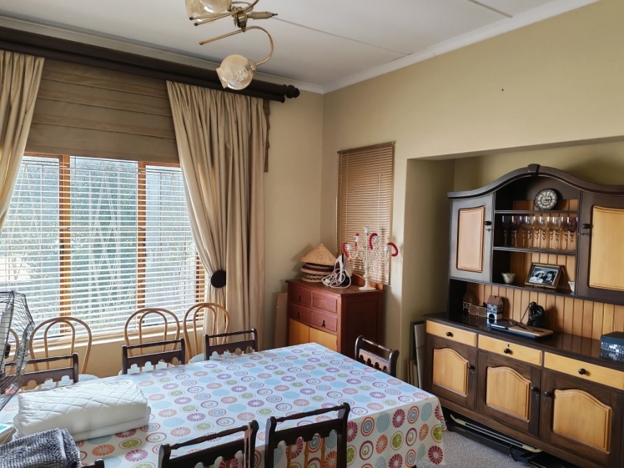 4 Bedroom Property for Sale in Koekenaap Western Cape